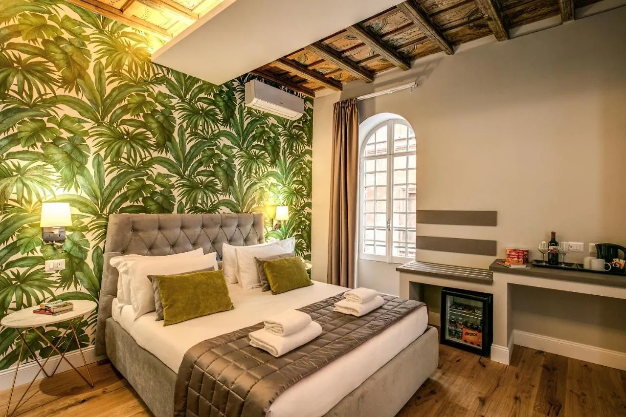 Vite 21 Luxury Room Rome 0*,  Italy
